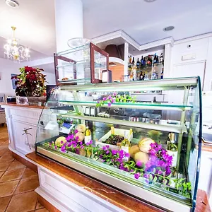 4* Hotel Il Faro Di Molara